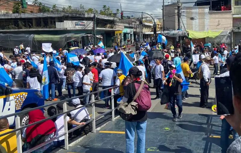 Senadores de EE. UU. señalan que pedir retiro de la inmunidad de Arévalo “amenaza la democracia” en Guatemala