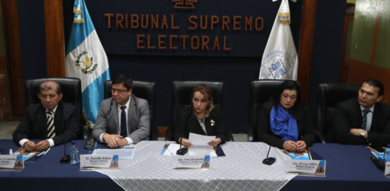 Magistrados del TSE sin inmunidad piden licencia para ausentarse de labores y otros podrían pedir vacaciones