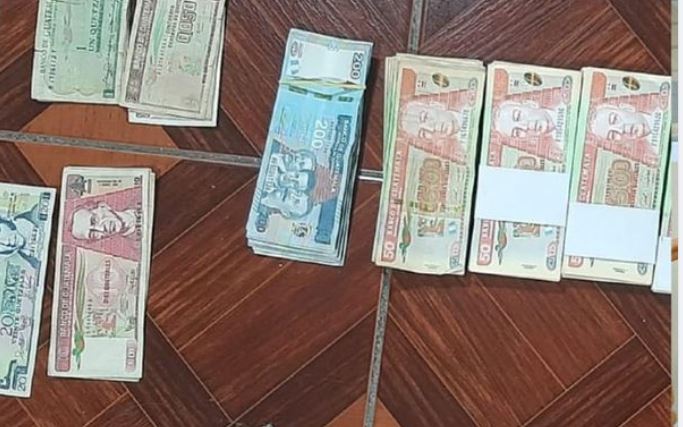 Capturada con más de Q167 mil: PNC captura a mujer durante un allanamiento en Panajachel, Sololá