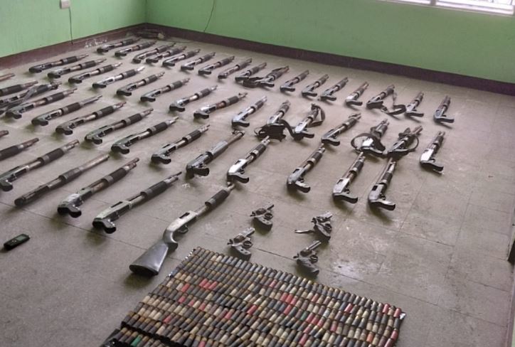 HALLAN ARMAS EN MIXCO