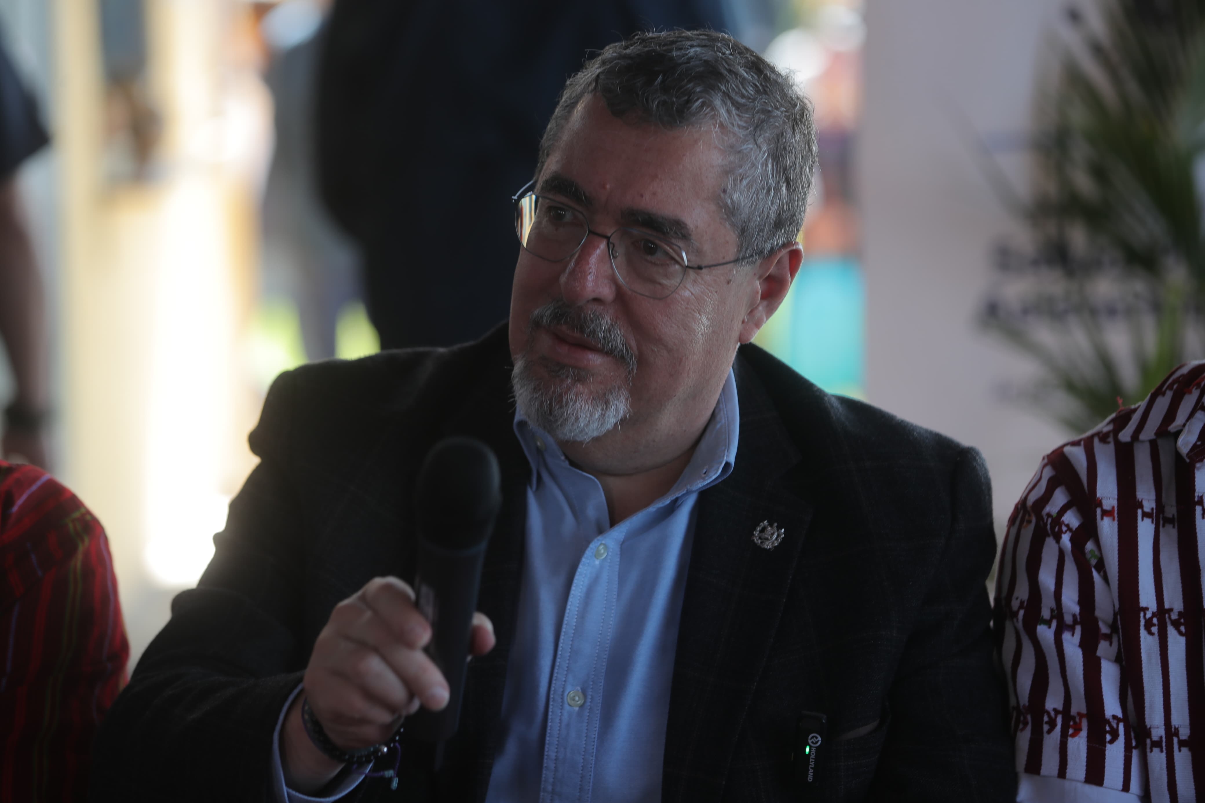 Gobierno presenta desestimación de denuncia que hizo la administración de Giammattei contra personas que se expresaban en redes sociales