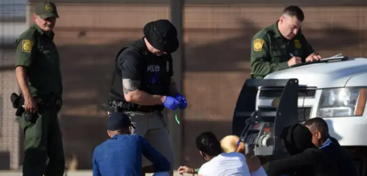 “Se volvió todo un infierno”: el relato de la guatemalteca que junto a sus hijos llegó a la frontera de EE. UU. para huir de su abusador