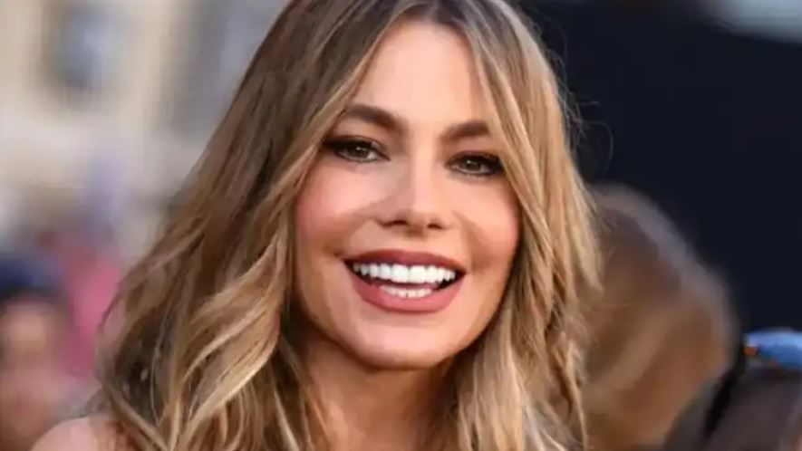 “Fue como amigos”: Sofía Vergara se pronuncia luego de polémica entrevista