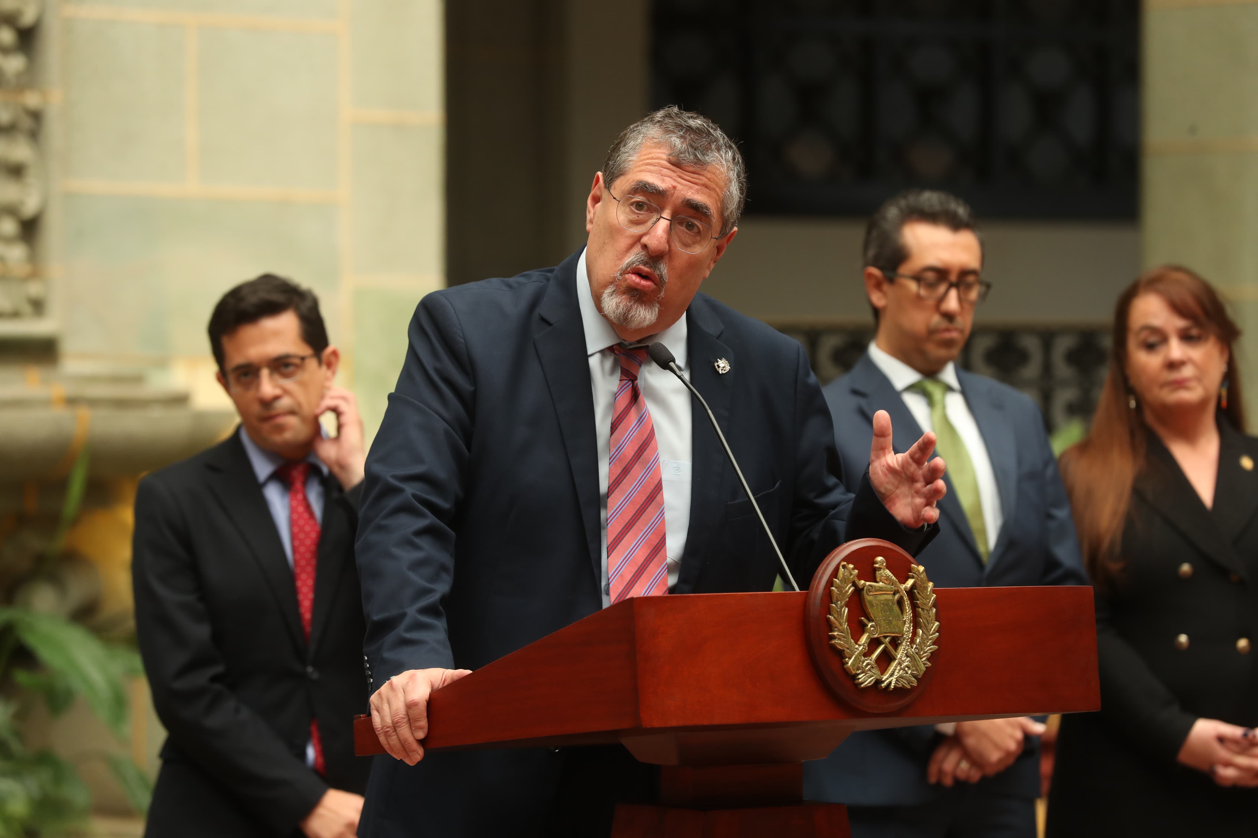 Presidente Arévalo dice que analizan acciones legales contra la fiscal Porras por no participar en reunión de Gabinete
