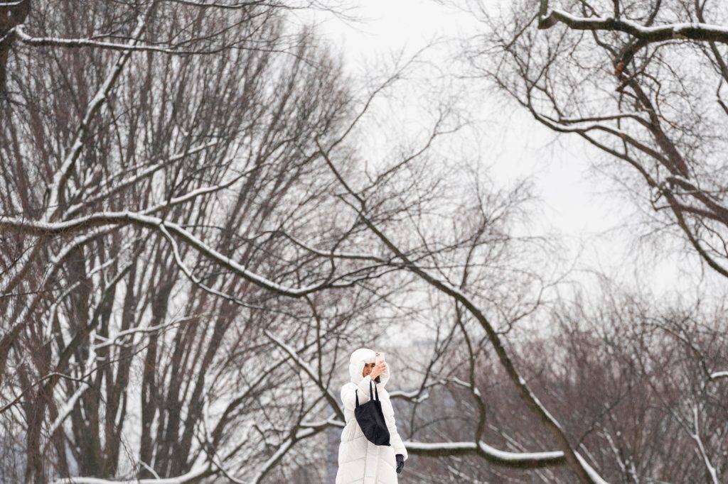 La nieve y las gélidas temperaturas persisten en buena parte de Estados Unidos