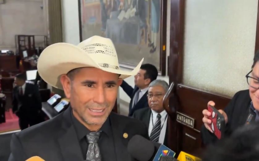 “Yo me siento tranquilo, relajado”: Tres Kiebres dice que esperaba alguna acción del MP tras apoyar la gobernabilidad