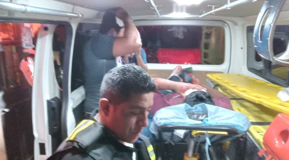 Siete personas resultan heridas de arma blanca y de fuego en dos ataques ocurridos en distinto puntos de Mixco