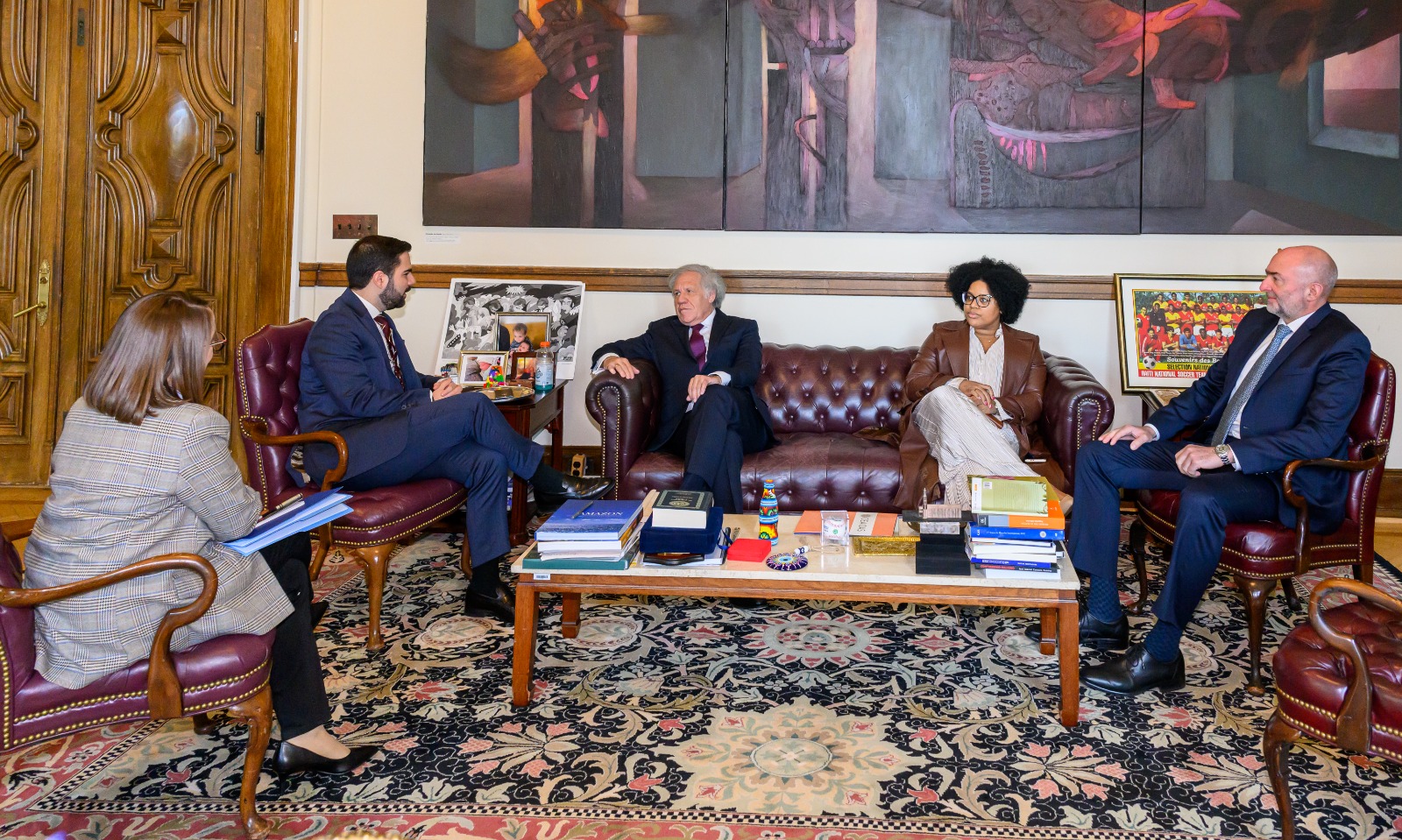 Secretario general de la OEA se reúne con Santiago Palomo y hablan sobre lucha contra la corrupción