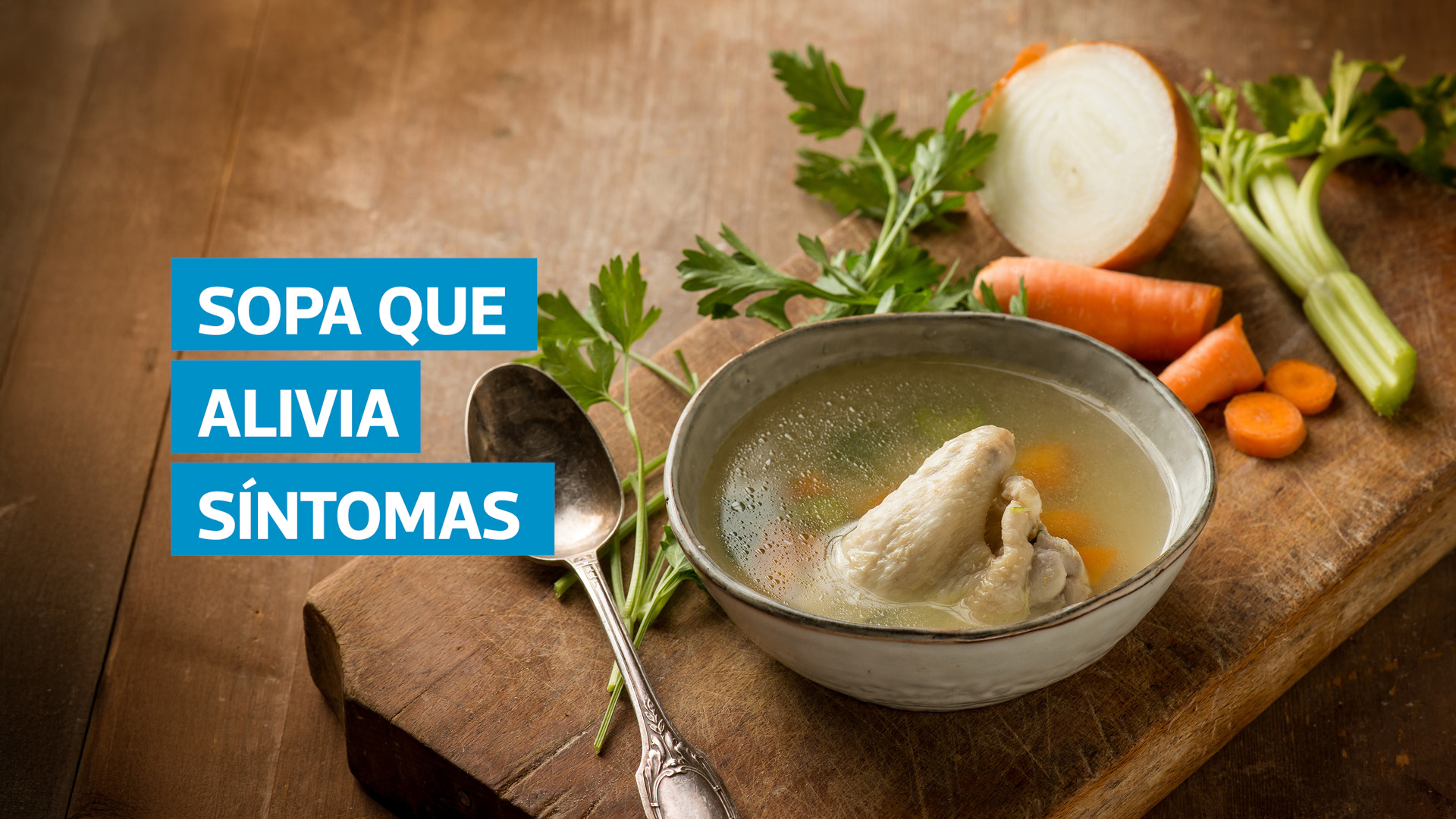 Durante generaciones, la sopa de pollo ha sido un aliado en casos de resfriado. Aunque no elimina el virus, especialistas como la doctora Linda J. Vorvick, de MedlinePlus, explican que el vapor y el líquido caliente ayudan a descongestionar y prevenir la deshidratación. Además, según el doctor Michael Wang, su aporte de proteínas y nutrientes favorece la producción de anticuerpos y fortalece las defensas del cuerpo frente a la gripe.