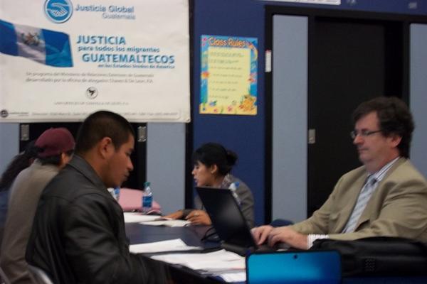 Vista de la feria de información en Los Angeles. (Foto: Giovanny Bautista)<br _mce_bogus="1"/>