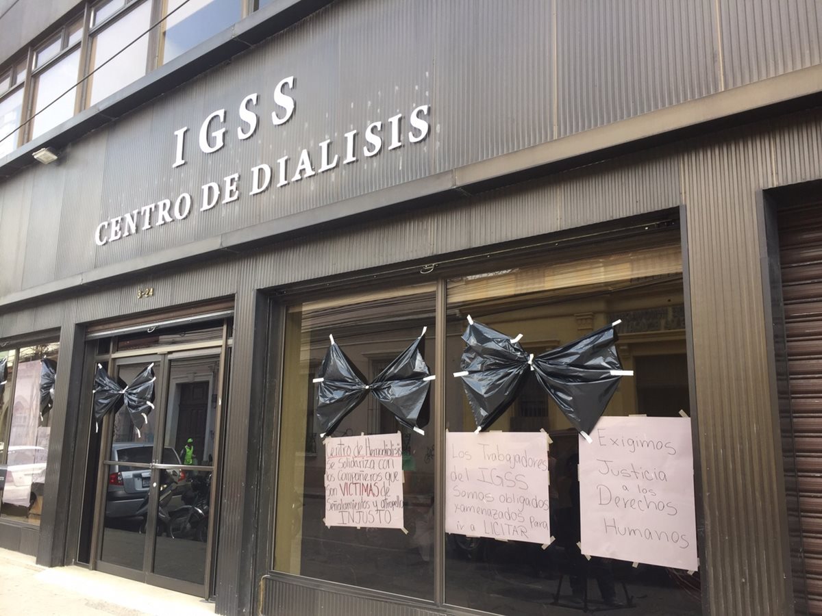 El IGSS no agiliza el tratamiento de hemodiálisis en la provincia, para favorecer a los pacientes afectados por el contrato IGSS-Pisa. (Foto Prensa Libre: Hemeroteca PL)