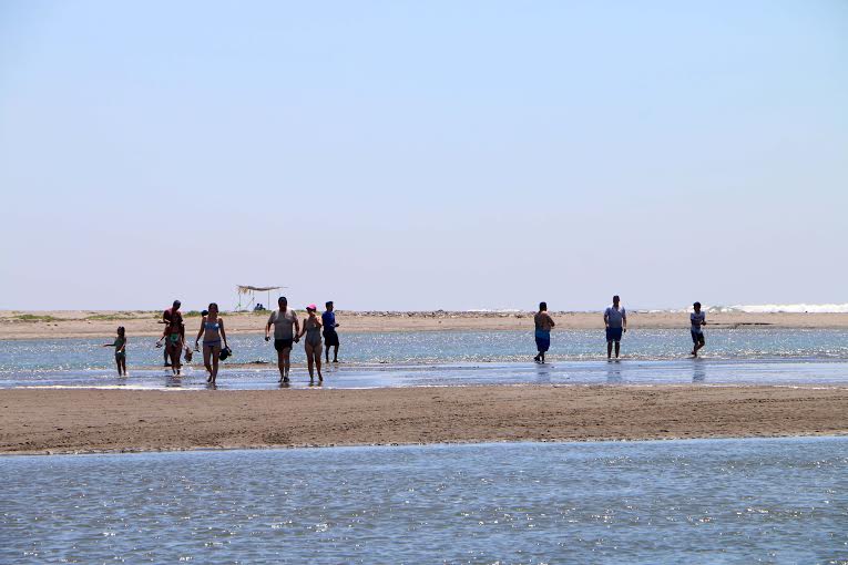 La costa del Pacífico tendrá temperaturas de hasta 37 grados, según el Insivumeh. (Foto Prensa Libre: Rolando Miranda)