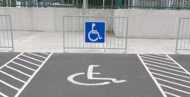 Es vital ceder los espacios reservados a quienes realmente deben utilizarlos. (Hemeroteca PL).