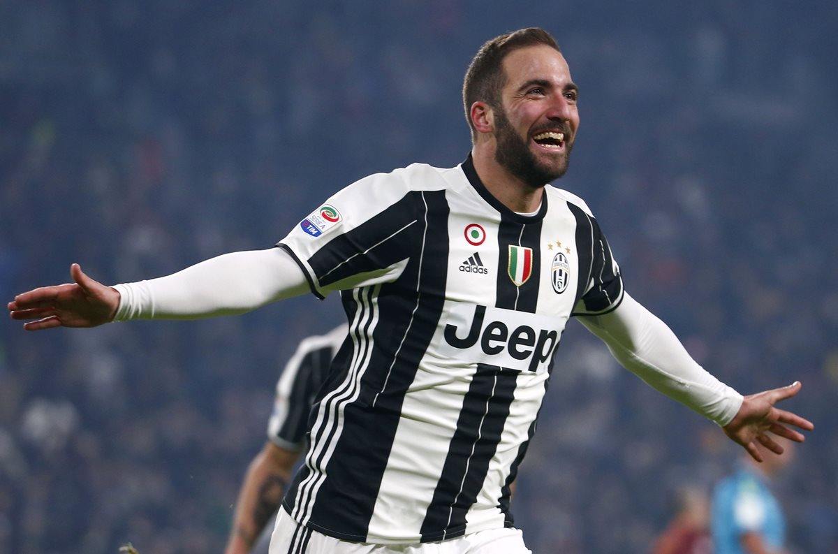 Gonzalo Higuaín sigue con su racha goleadora con anotaciones claves para la Juventus. (Foto Prensa Libre: AFP)