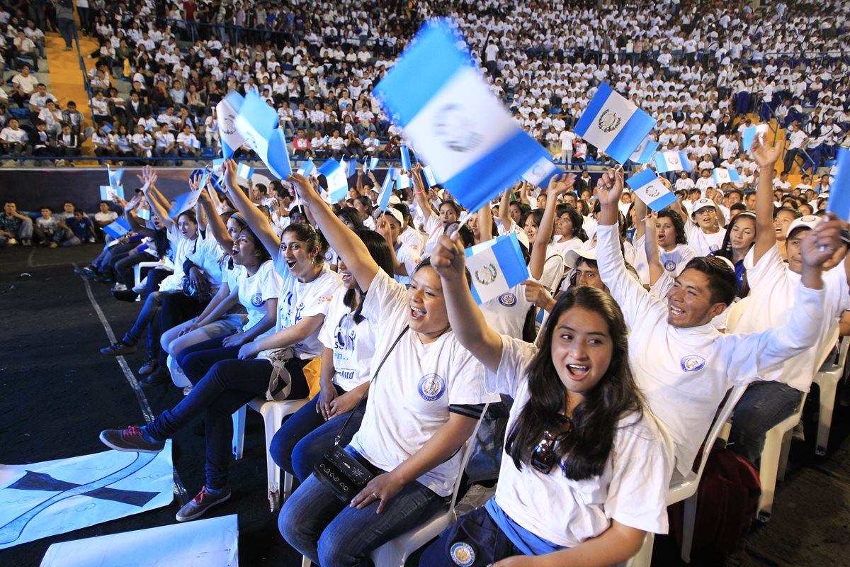 Líderes destacan el valor de la juventud para la sociedad. (Foto: Hemeroteca PL)