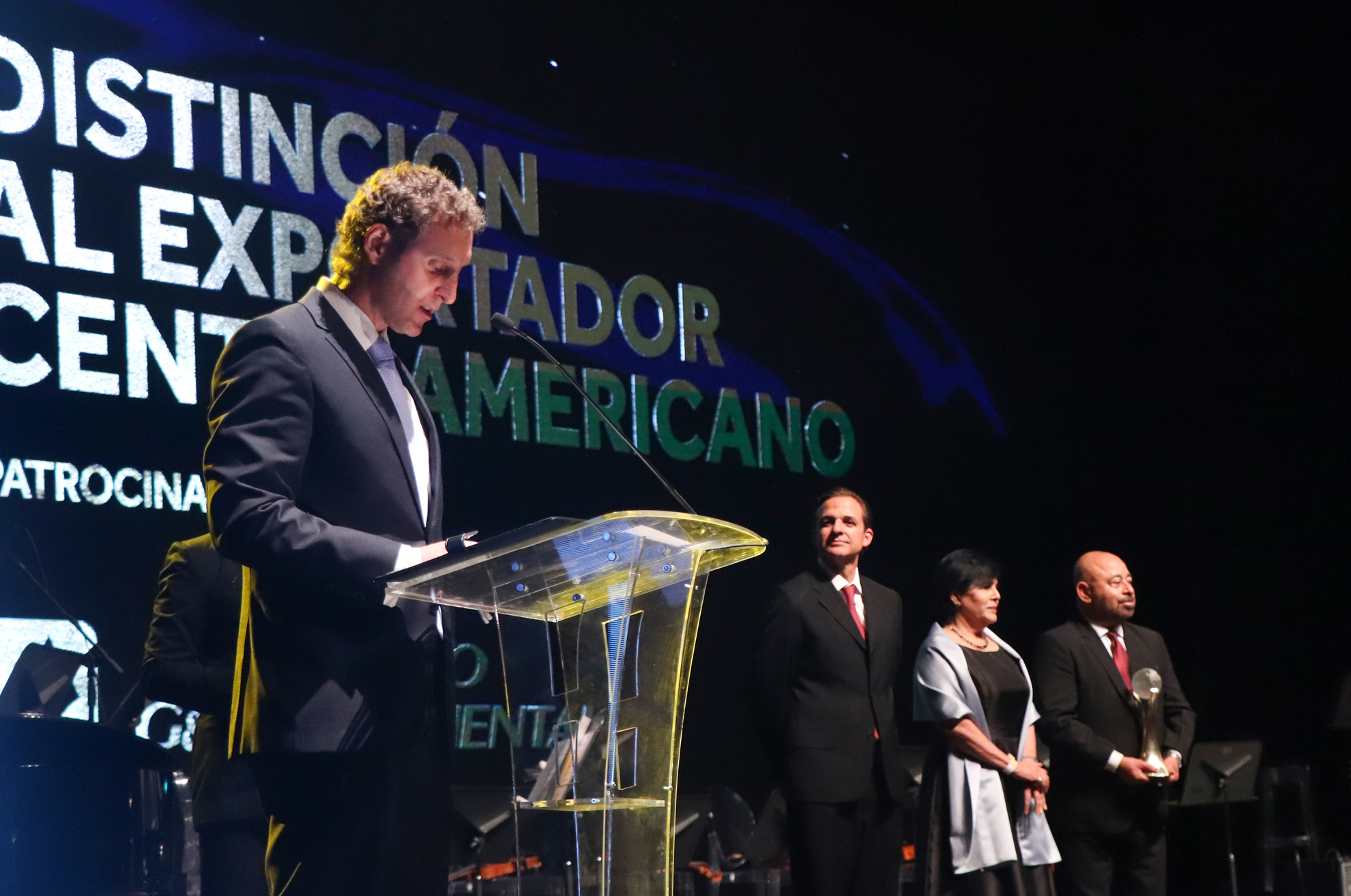 Marcello Rossi, director de Operaciones de Grupo Ferromax, durante la celebración del Galardón Nacional a la Exportación 2022 de Guatemala.