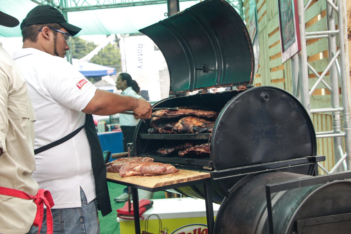 El BBQ Challenge recaudará fondos para obras benéficas. (Foto Prensa Libre: Cortesía Club Rotario Guatemala de La Ermita)