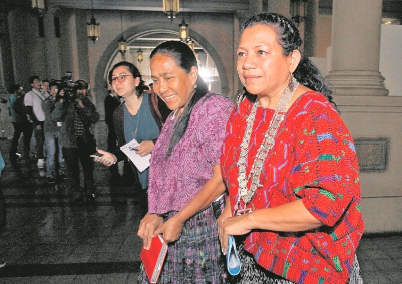 Distintos sectores, especialmente indígenas repudian el “racismo y discriminación” contra la gobernadora  Estela Ventura. (Foto Prensa Libre: Hemeroteca PL)