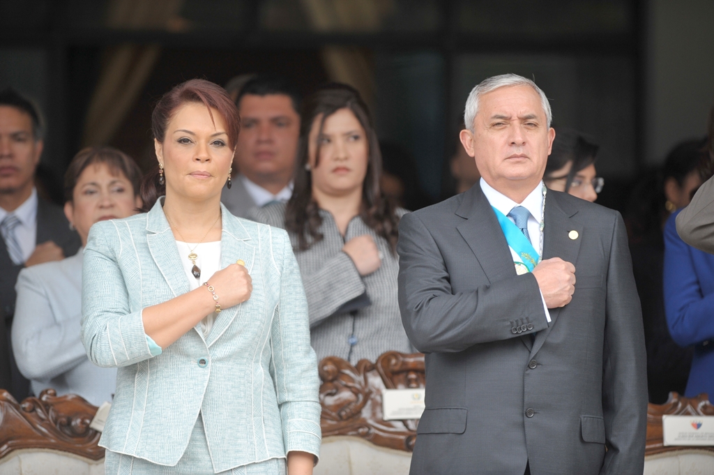 Roxana Baldetti y Otto Pérez Molina, eran los líderes de una estructura que cooptó el Estado y los enriqueció de forma ilícita. (Foto Prensa Libre: Hemeroteca PL)