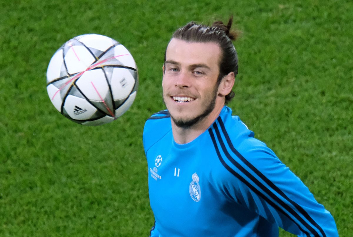 El galés Gareth Bale aseguró que saldrán a ganar en la cancha del Wolfsburgo. (Foto Prensa Libre: AP)