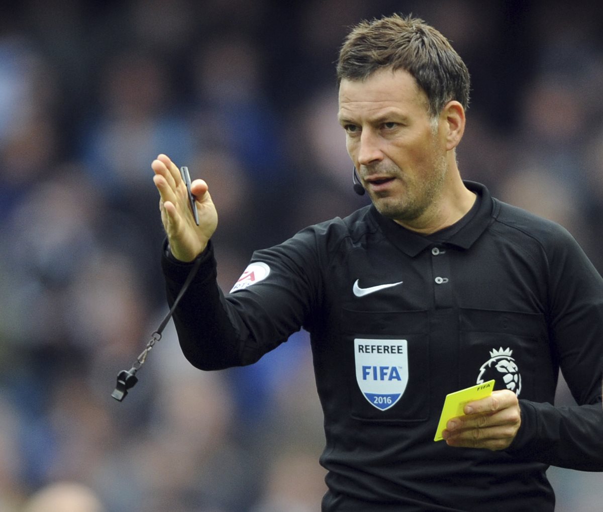 El árbitro Mark Clattenburg afirma que le gustaría desarrollar el arbitraje en otras ligas. (Foto Prensa Libre: AP)