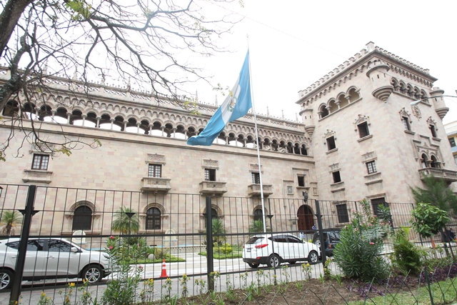 Edificio del Ministerio de Gobernación, en la 6a. avenida y 14 calle de la zona 1. (Foto Prensa Libre: Hemeroteca PL)