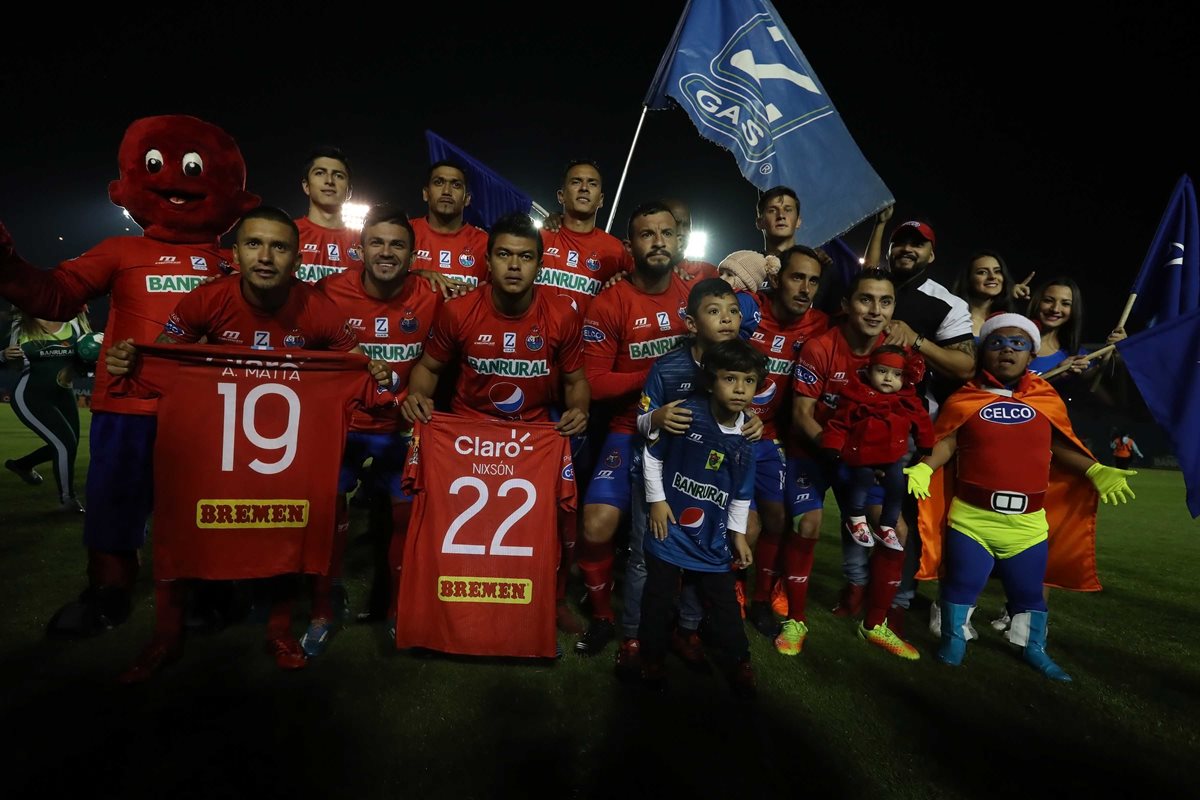 El once inicial de los rojos