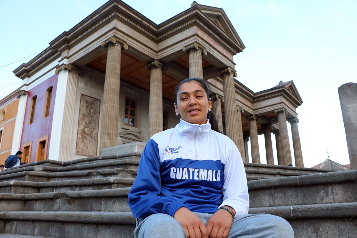 Vanessa Vásquez fichó para un club boliviano y buscará hacer un buen papel en esa país. (Foto Prensa Libre: Carlos Ventura)