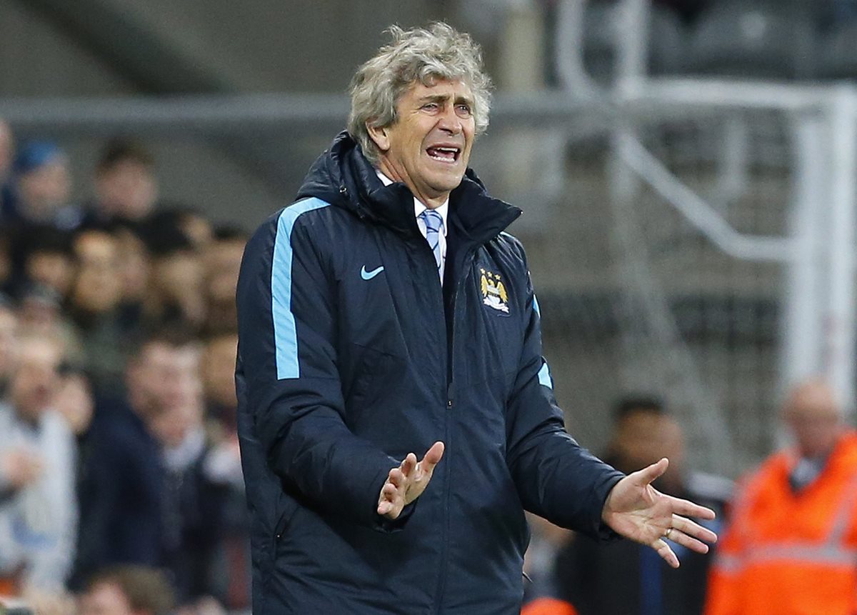 Manuel Pellegrini aseguró que van a buscar la victoria contra el Stoke City el fin de semana. (Foto Prensa Libre:EFE)