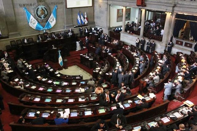 La agenda en el Congreso para la sesión de este martes está vacía y aún no se define cuáles serán los temas propuestos o leyes a aprobar. (Foto Prensa Libre: Hemeroteca PL)