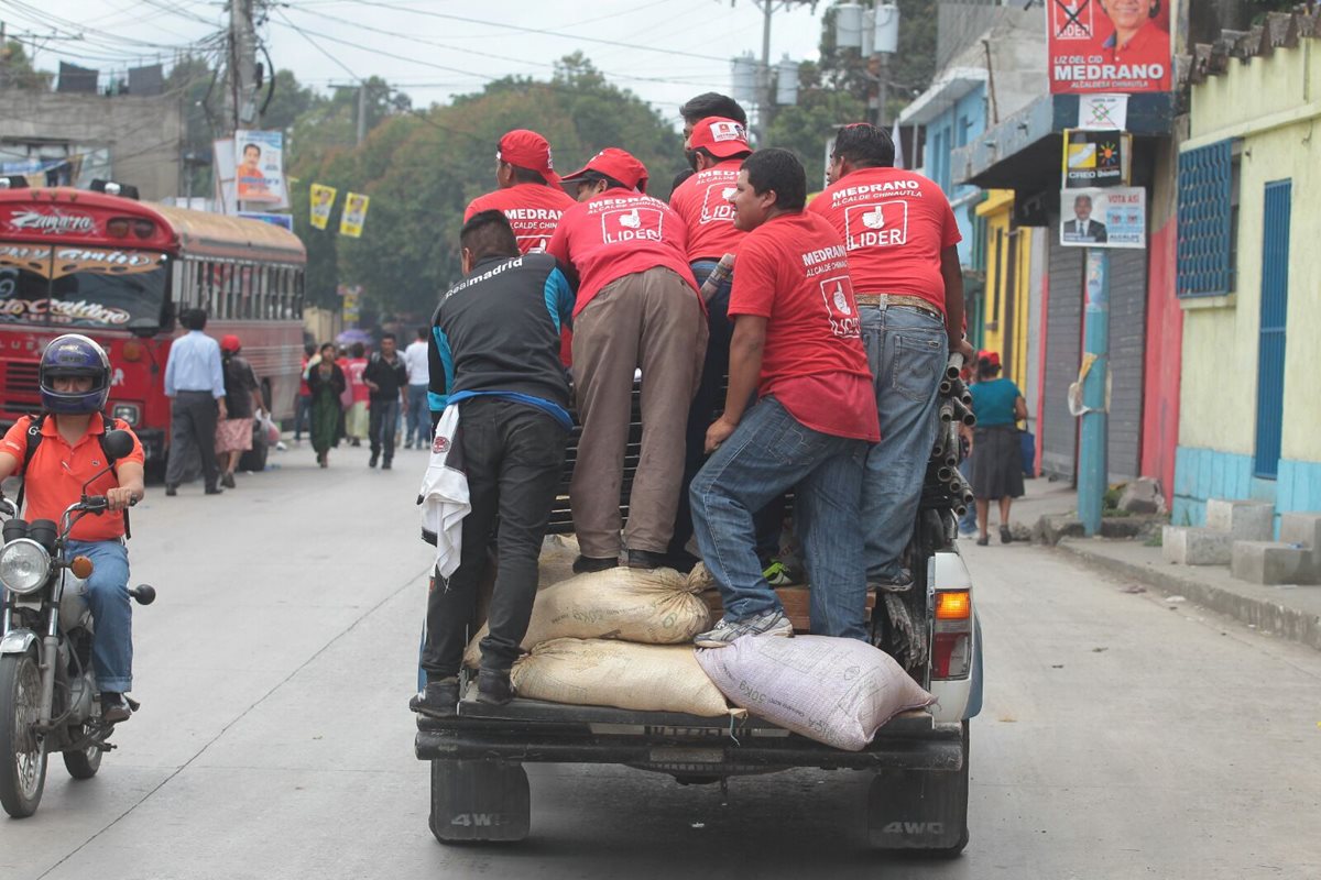 Mitin en Chinautla (Foto Facebook partido Lider)