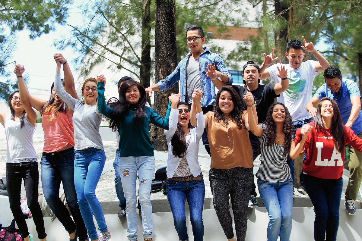 El dinamismo y entereza de los jóvenes debe servir de ejemplo para la sociedad..(Foto Prensa Libre: Edwin Bercián).