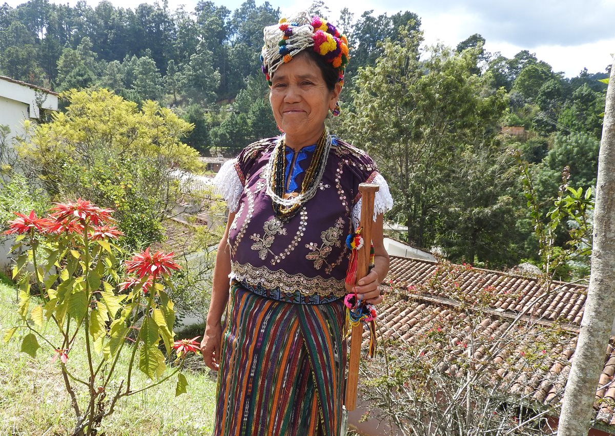 Comadrona Petronila Pérez. (Foto Prensa Libre: Alexander Morales / Asociación Ixmucané)