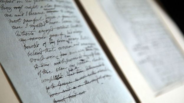 Mary Shelley se inspiró para escribir Frankenstein tras un desafío del poeta Lord Byron. GETTY IMAGES