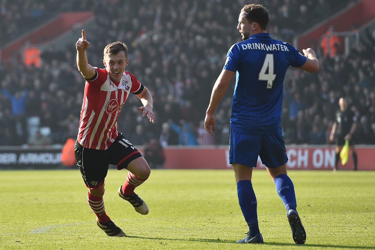 El Leicester no ha tenido una buena temporada desde que se coronó campeón en 2016. (Foto Prensa Libre: AFP)