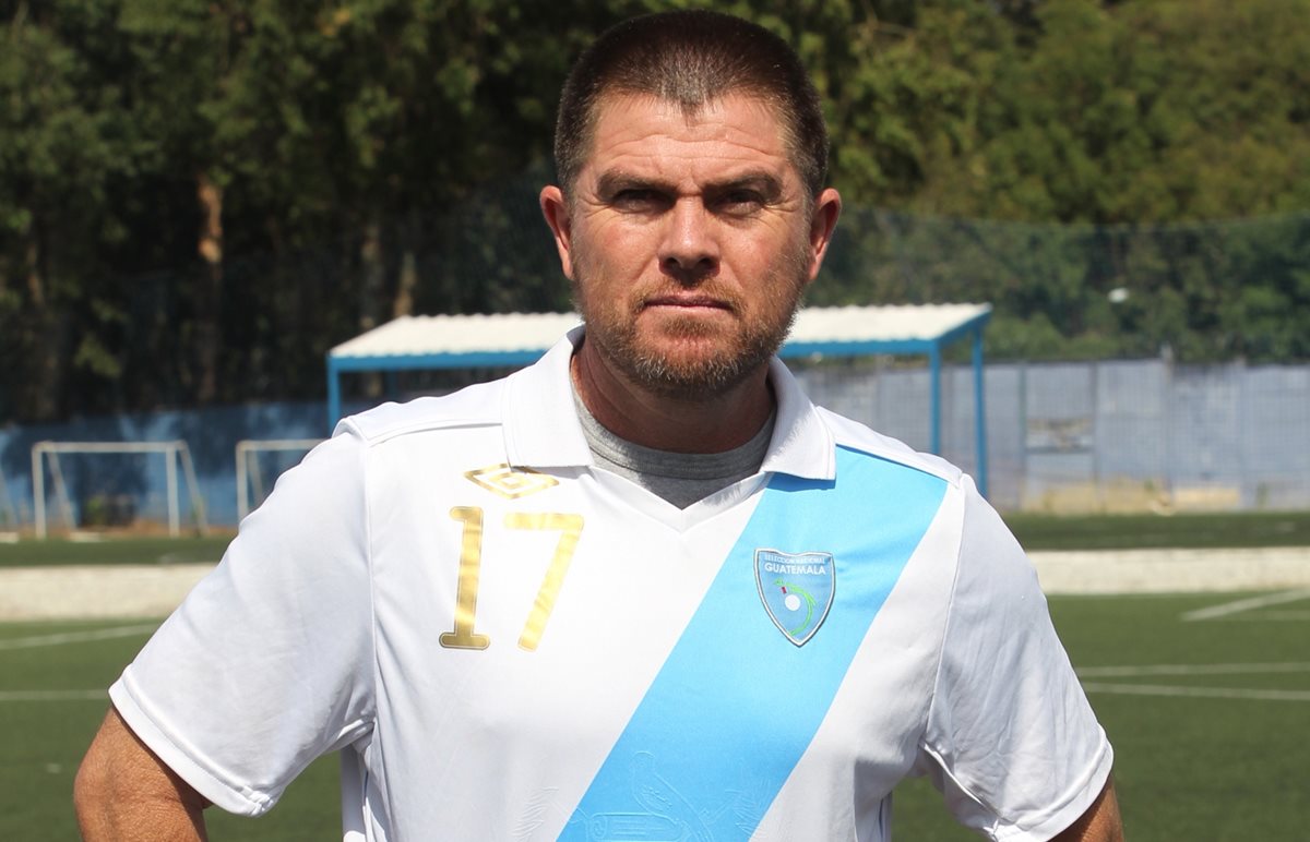 El exseleccionado Juan Manuel Funes analizará el juego de la Bicolor en tierras norteamericanas. (Foto Prensa Libre: Hemeroteca PL)