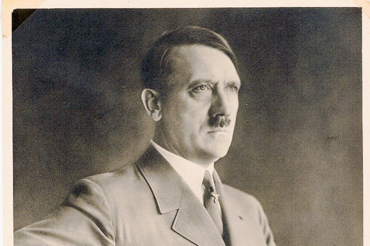 Retrato de Adolfo Hitler. A 70 años la incógnita sobre su muerte continúa. (Foto: Hemeroteca PL)