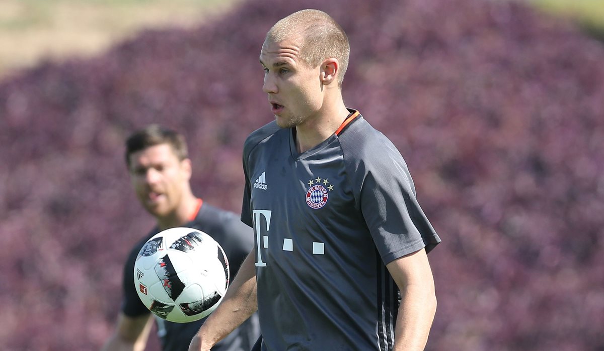 Holger Badstuber defenderá los colores del Schalke 04. (Foto Prensa Libre: AFP)