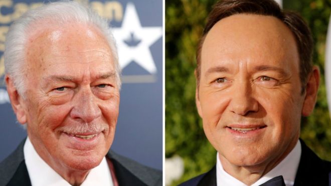 Spacey (der) será reemplazado por el veterano actor Christopher Plummer. (REUTERS)