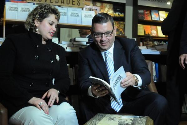 Baldizón, durante la presentación de su libro.