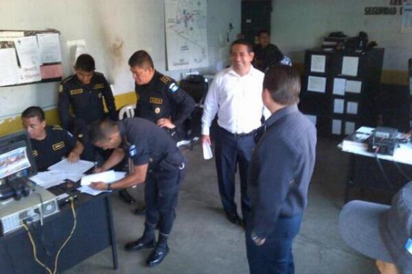 Subestación de la PNC, en San Bernardino, donde permanecen los seis exfuncionarios. (Foto Prensa Libre: Danilo López) <br _mce_bogus="1"/>