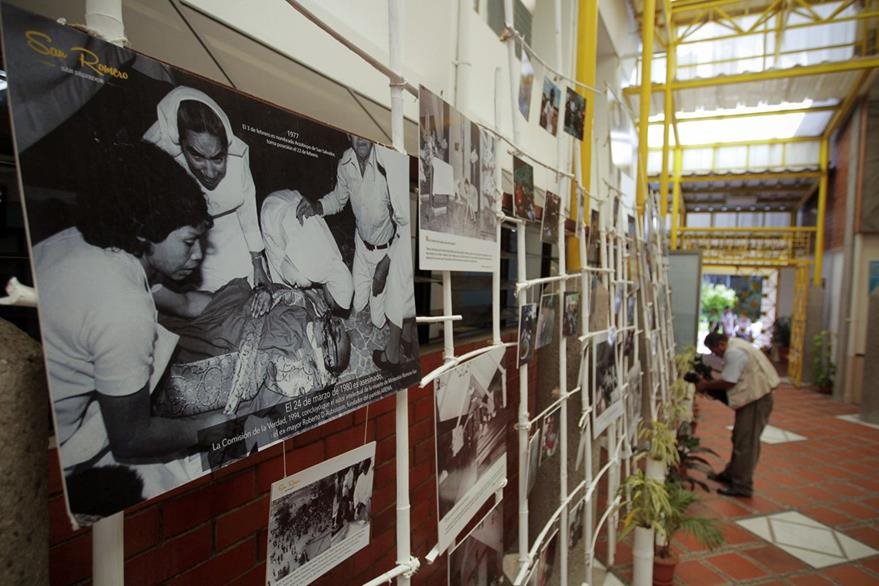 La canonización también podría ser en El Salvador o en Panamá en enero de 2019, donde Francisco tiene previsto viajar para la Jornada Mundial de la Juventud. (Foto Prensa Libre: Hemeroteca PL)