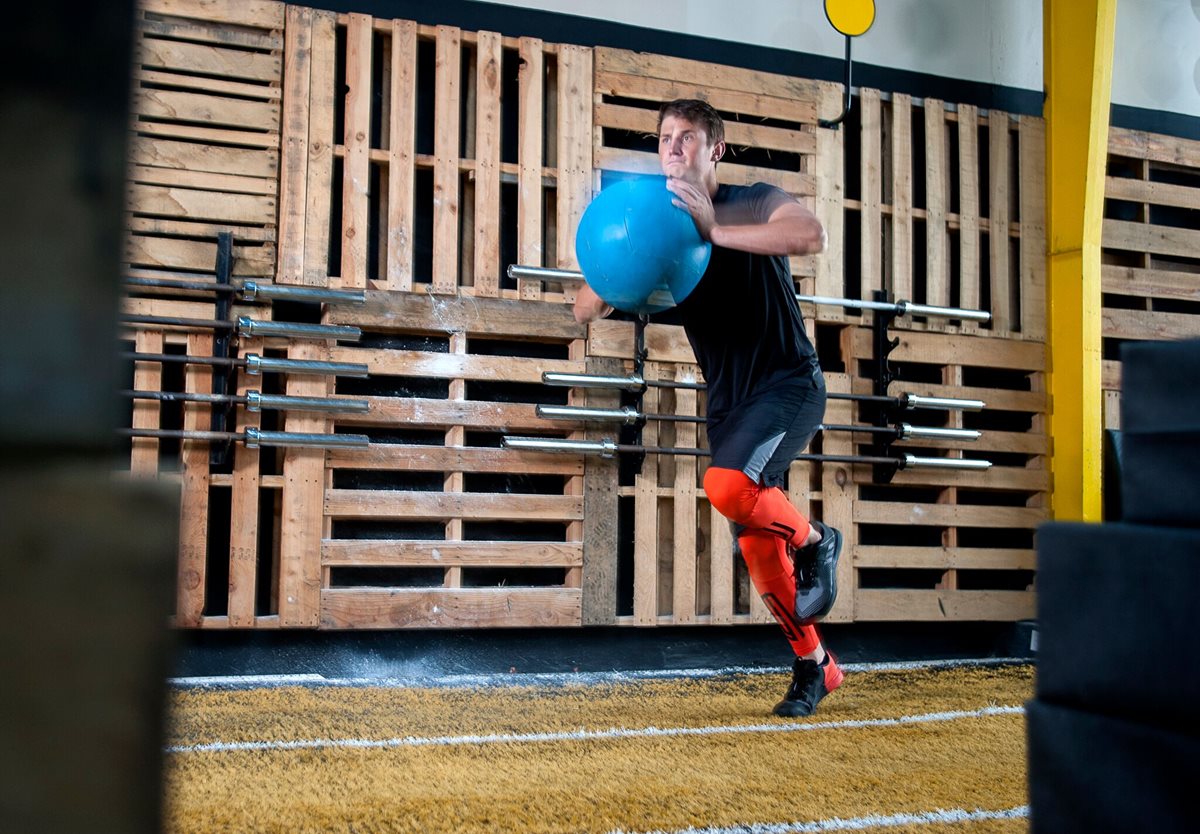 Nicholas Hagen prueba la línea Climachill de Adidas. (Foto Prensa Libre: JJ Marroquín Adidas)