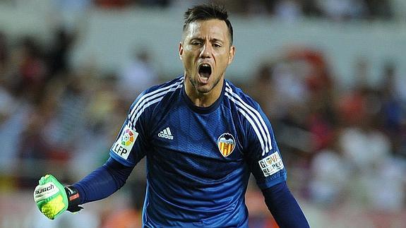 Diego Alves, sorpresivamente, fue anunciado como nuevo jugador del equipo brasileño. (Foto Prensa Libre: Hemeroteca PL)