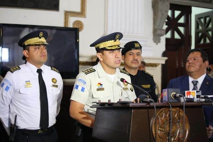 El exdirector de la Policía Nacional Civil Nery Ramos ha denunciado una persecución contra él y quienes formaron parte de su equipo de trabajo, incluido el exdirector adjunto, Edwin Mayén. (Foto: Hemeroteca PL)