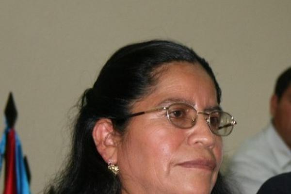 Dominga Tecún Canil fue gobernadora de Alta Verapaz de 2008 a 2009. Su esposo, un líder indígena, fue secuestrado y apareció muerto. (Foto Prensa Libre: Ángel Martín Tax)<br _mce_bogus="1"/>