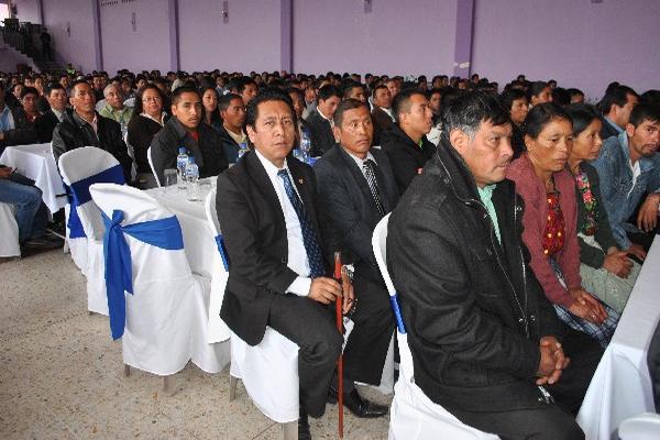 Alcaldes comunitarios de San Pedro Sacatepéquez  participan en la actividad política.