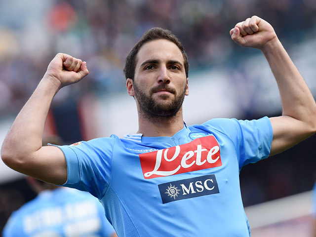 Gonzalo Higuaín fue el goleador de la Serie A con 36 goles anotados para el Napoli. (Foto Prensa Libre: Hemeroteca)