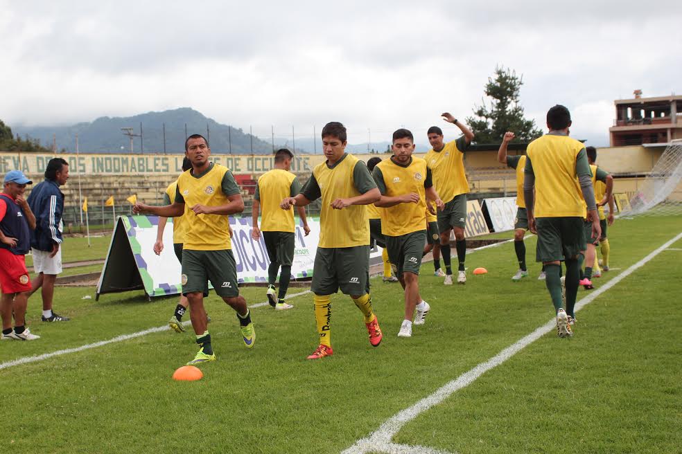 El Deportivo Marquense es el equipo que más afectado está por las deudas a los jugadores. (Foto Prensa Libre: Hemeroteca PL)