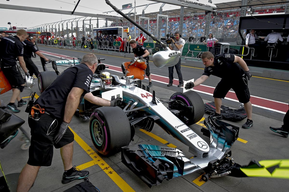 El británico Lewis Hamilton (Mercedes) demostró que está a punto para competir. (Foto Prensa Libre: AFP)